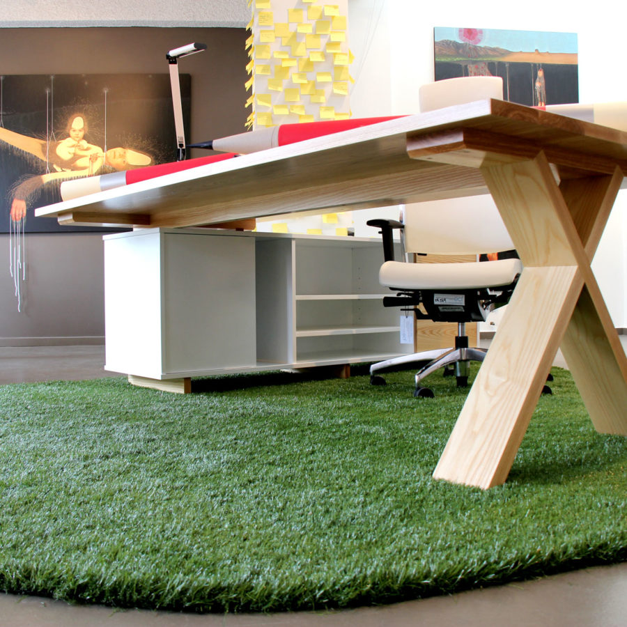 Chapel Desk - Image 3