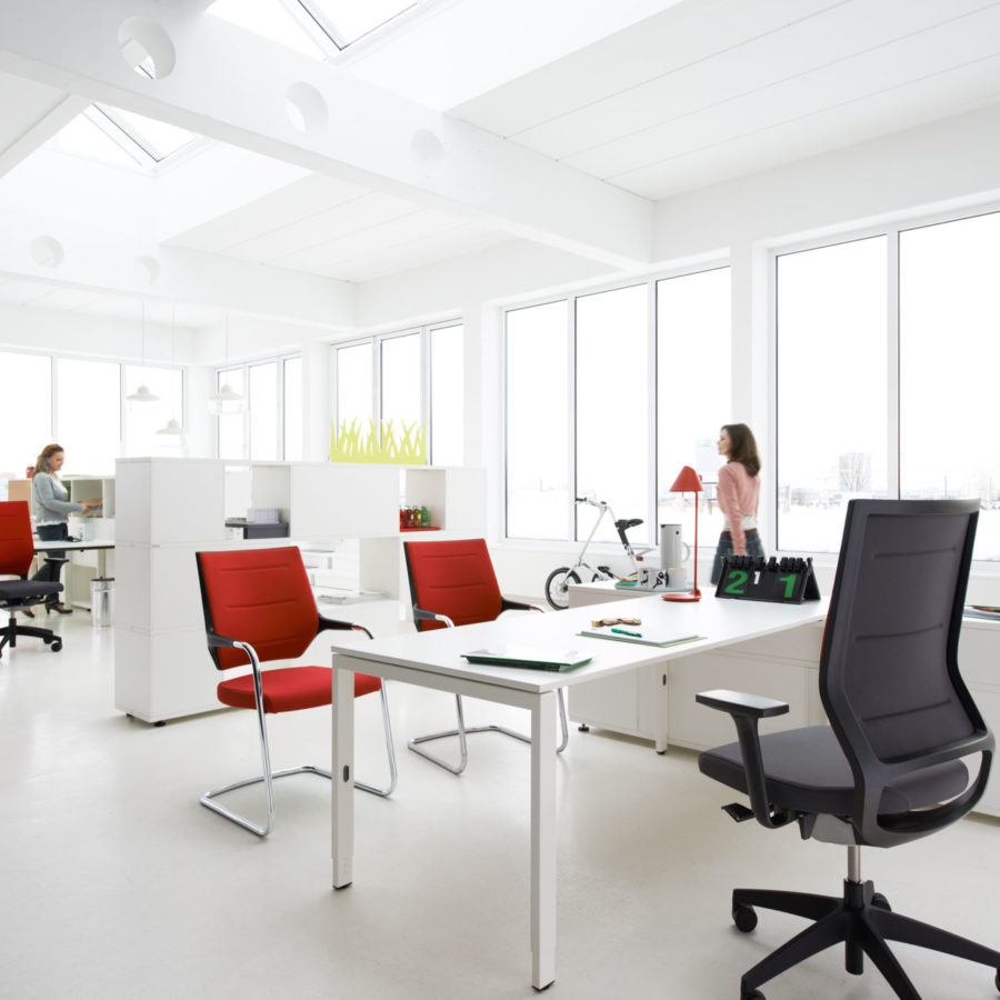 Quarterback Task Chair - Image 11