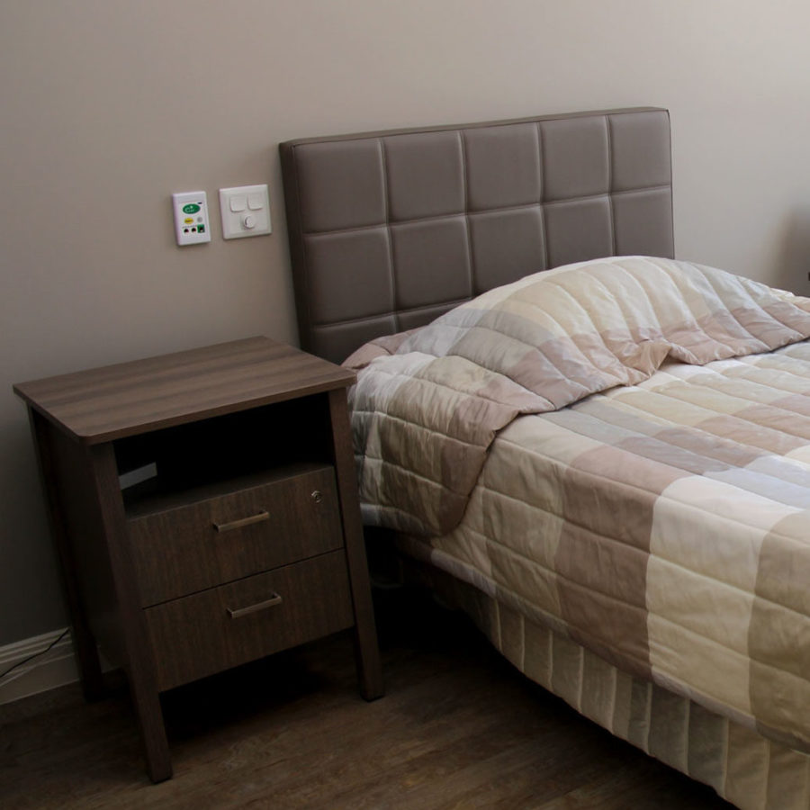 Symmetry Bedside - Image 5