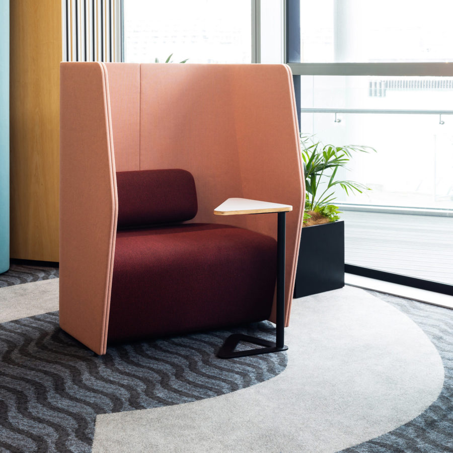 Retreat Lounge - Image 16